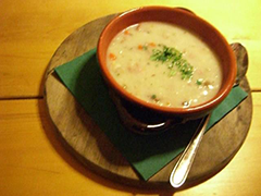 ZUPPA DI ORZO CON FAGIOLI GIALET